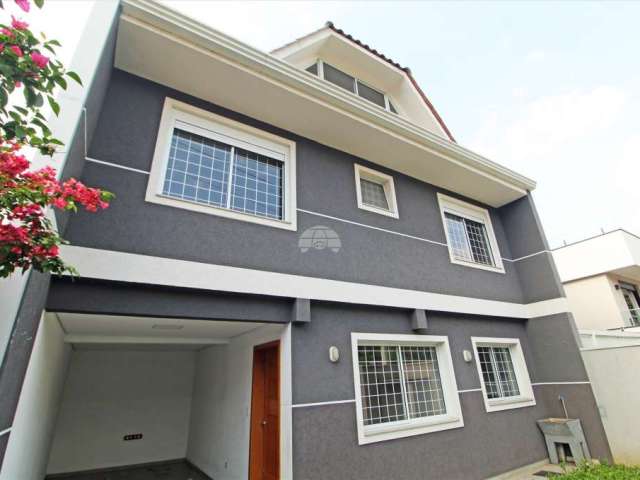 Casa com 2 quartos para alugar na Rua Albano Reis, 926, Bom Retiro, Curitiba, 150 m2 por R$ 4.500