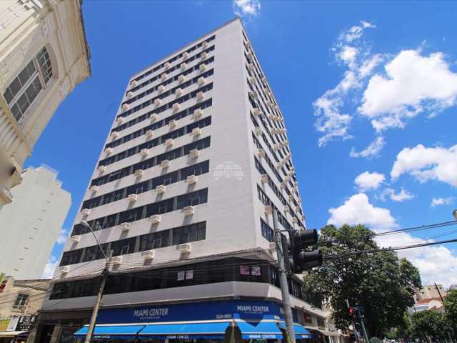 Sala comercial para alugar na Rua José Loureiro, 464, Centro, Curitiba, 34 m2 por R$ 1.000