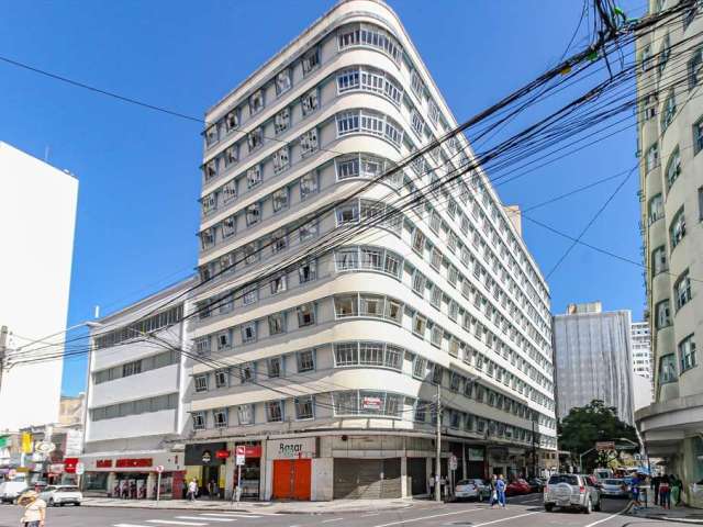 Apartamento com 3 quartos para alugar na Rua Candido Lopes, 231, Centro, Curitiba, 110 m2 por R$ 1.600