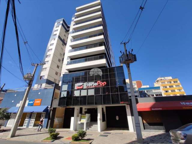 Sala comercial para alugar na Rua Comendador Macedo, 62, Centro, Curitiba, 30 m2 por R$ 1.400