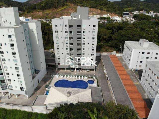 Apartamento Semi Mobiliado com 01 Suíte mais 02 dormitórios na Praia Brava em Itajaí SC