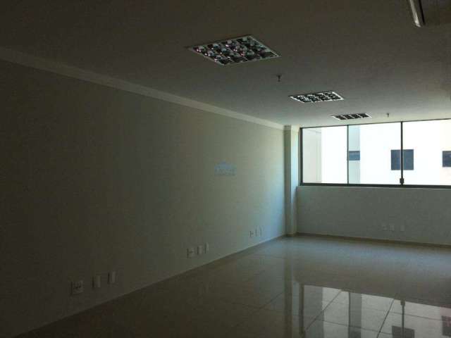 Sala para alugar, 42 m² por R$ 2.100,00/mês - Empresarial 18 do Forte - Barueri/SP
