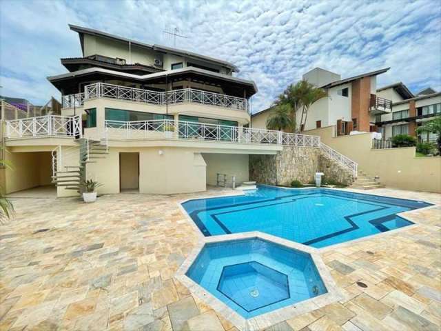 Casa com 4 dormitórios à venda, 674 m² por R$ 3.500.000 - Residencial Euroville - Carapicuíba/SP