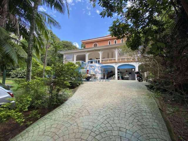 Casa com 4 dormitórios para alugar, 1300 m² por R$ 9.200/mês - Vila Santo Antônio - Cotia/SP