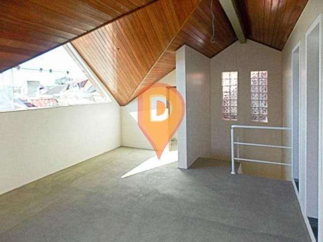 Sobrado de 3 dormitórios 1 vaga de garagem  à venda, 124 m² por R$ 570.000,00 - Campo Comprido - Cu