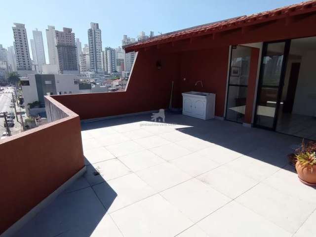 Apartamento para Locação Anual no bairro Centro em Balneário Camboriú, 3 quartos sendo 1 suíte, 1 vaga, 191 m² de área total, 150 m² privativos,