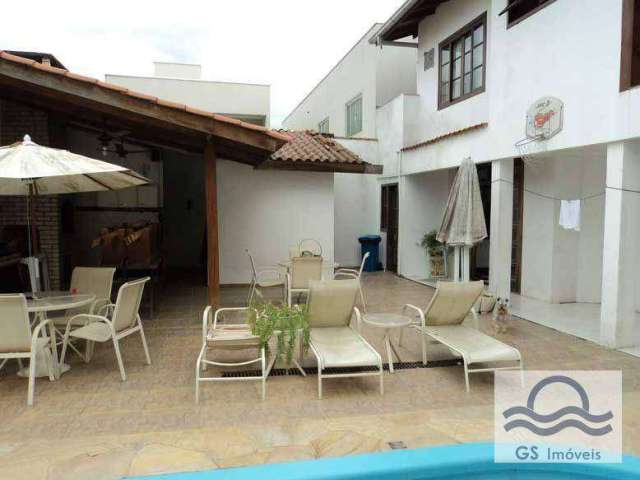 Sobrado à venda, 362 m² por R$ 1.450.000,00 - Santa Regina V - Camboriú/SC
