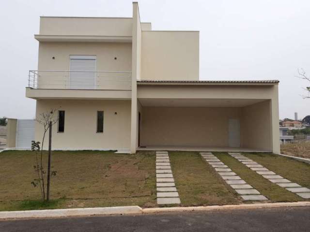 Casa em condomínio fechado com 3 quartos à venda na Zona Rural, Águas de São Pedro , 270 m2 por R$ 790.000
