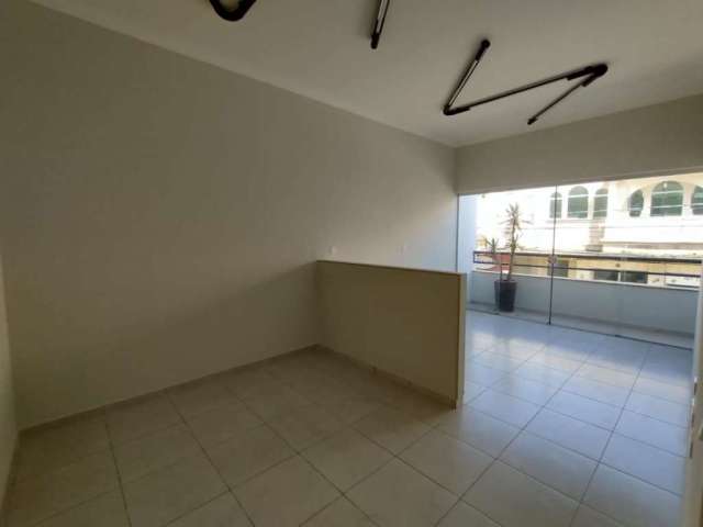Sala comercial com 3 salas para alugar no Centro, Piracicaba , 79 m2 por R$ 4.000