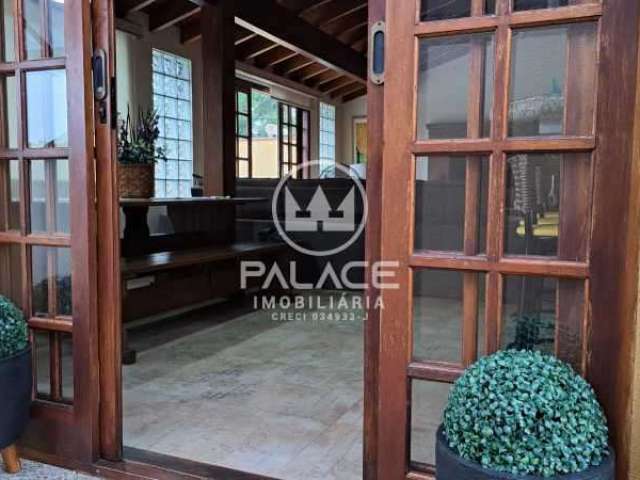 Casa com 4 quartos à venda no Jardim Porangaba, Águas de São Pedro , 191 m2 por R$ 800.000