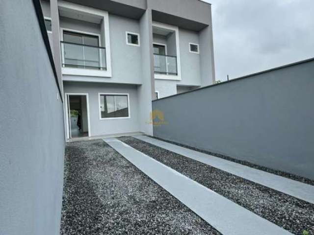 Casa com 2 quartos à venda na Rua Alfredo Retlaff, 83, Vila Nova, Joinville por R$ 389.000