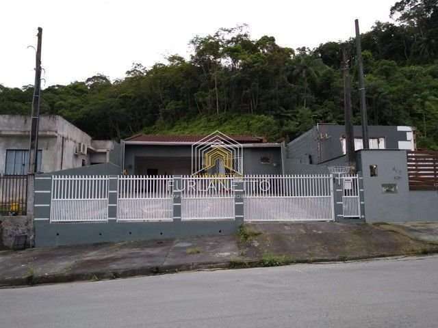 Casa com 2 quartos à venda na Rua José Gorges Filho, 395, Vila Nova, Joinville por R$ 314.900
