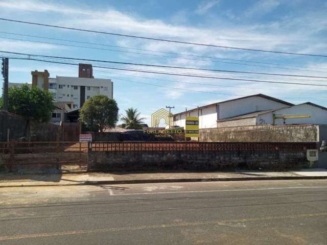 Terreno à venda na Rua Rocha Pombo, 600, Iririú, Joinville por R$ 614.900