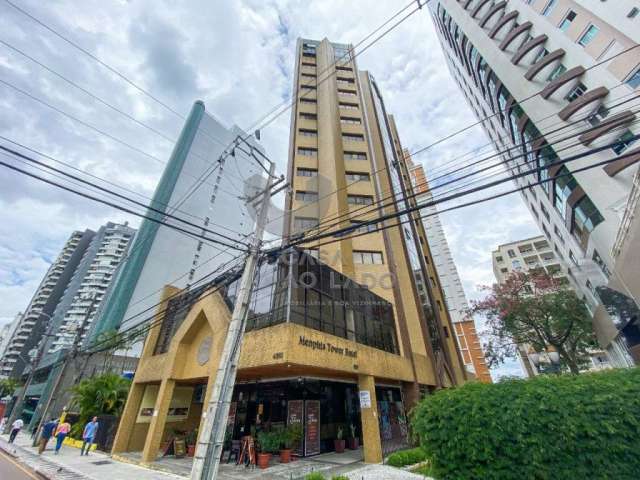 Sala comercial para alugar na Avenida Sete de Setembro, 4881, Batel, Curitiba por R$ 7.000