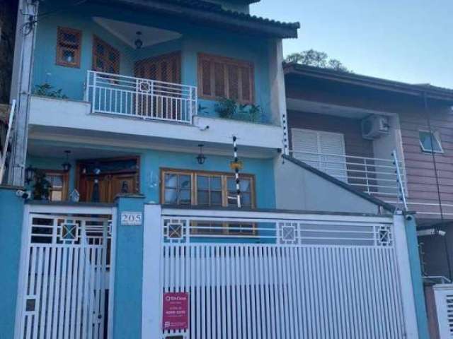 Sobrado com 3 dormitórios à venda, 297 m² por R$ 920.000,00 - Nova Petrópolis - São Bernardo do Campo/SP