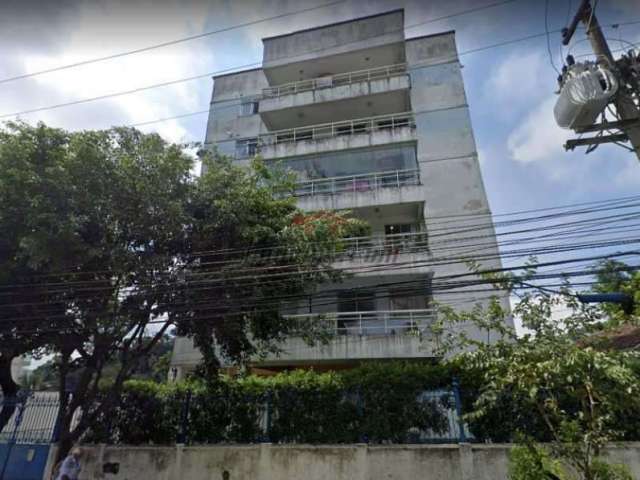 Apartamento com 2 quartos à venda na Estrada da Covanca, 133, Tanque, Rio de Janeiro, 60 m2 por R$ 180.000