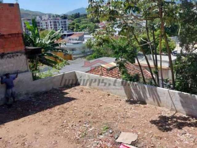 Casa com 3 quartos à venda na Rua Belo Vale, 217, Tanque, Rio de Janeiro, 60 m2 por R$ 255.000