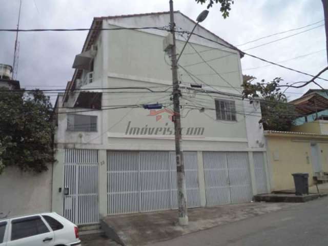 Casa em condomínio fechado com 2 quartos à venda na Rua Isis, 33, Curicica, Rio de Janeiro, 66 m2 por R$ 235.000