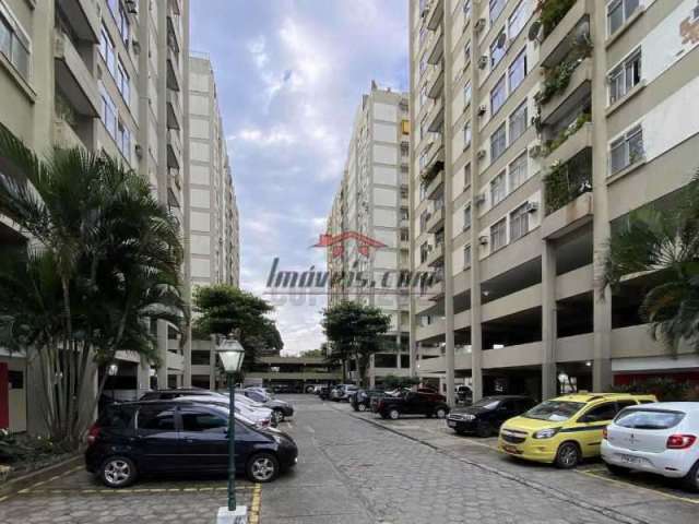 Apartamento com 2 quartos à venda na Rua Pinto Teles, 320, Praça Seca, Rio de Janeiro, 66 m2 por R$ 160.000