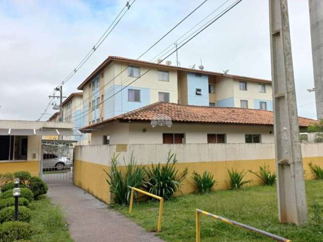Apartamento com 2 quartos para alugar na Rua Adolfo Saviski, 566, Colônia Rio Grande, São José dos Pinhais, 45 m2 por R$ 950