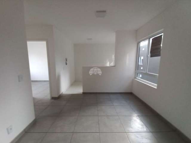 Apartamento com 2 quartos para alugar na Estrada dos Expedicionários, 1145, Bom Jesus, Campo Largo, 40 m2 por R$ 900