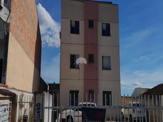 Apartamento com 2 quartos para alugar na Rua João Florismundo Alberti, 293, Jardim Eldorado, Colombo, 46 m2 por R$ 1.000