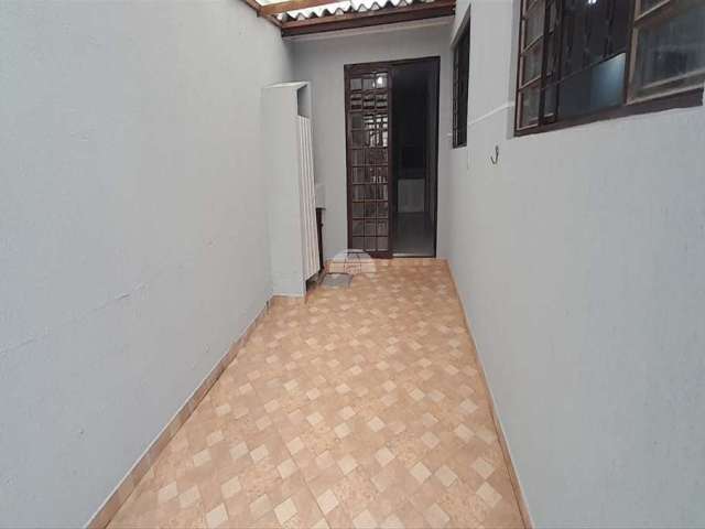 Casa com 3 quartos para alugar na Rua Luíz Mottin, 481, Maracanã, Colombo, 136 m2 por R$ 2.500