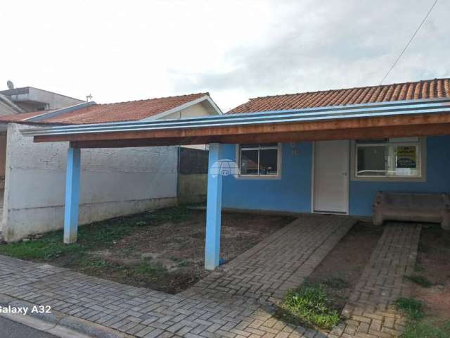Casa com 2 quartos para alugar na Rua Matinhos, 1374, Estados, Fazenda Rio Grande, 40 m2 por R$ 800