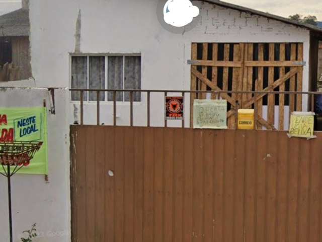 Casa 38M²em alvenaria, terreno 200M² rua asfaltada Piraquara.