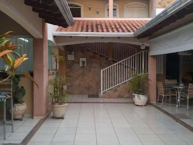 Casa com 4 dormitórios, 340 m² - venda por R$ 990.000,00 ou aluguel por R$ 5.500,00/mês - Andrade - Londrina/PR