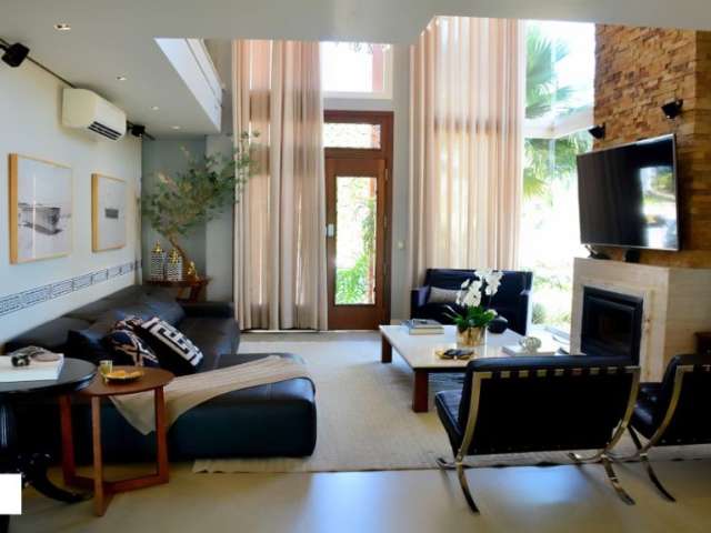 Casa com 4 quartos à venda na Avenida Açucena, 00, Estância Velha, Canoas, 420 m2 por R$ 4.250.000