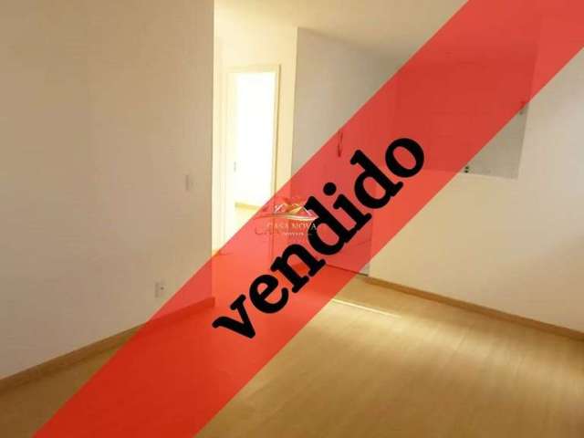Apartamento com 2 quartos para alugar na Rua Maria Joaquina Vaz, 722, Jardim Itaqui, Campo Largo por R$ 1.000