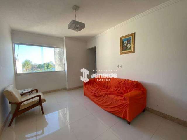 Apartamento com 3 dormitórios à venda, 48 m² por R$ 170.000 - Serraria Brasil - Feira de Santana/BA