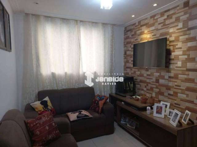 Apartamento com 2 dormitórios à venda, 47 m² por R$ 140.000 - Tomba - Feira de Santana/BA