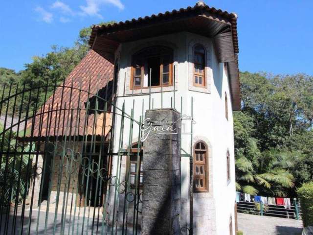 Casa com 3 dormitórios à venda, 234 m² por R$ 880.000,00 - Santa Cândida - Curitiba/PR