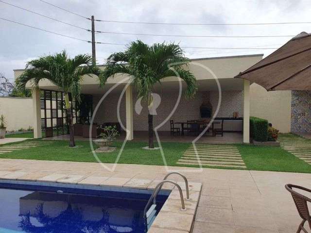Casa com 3 dormitórios à venda, 182 m² por R$ 700.000,00 - Edson Queiroz - Fortaleza/CE