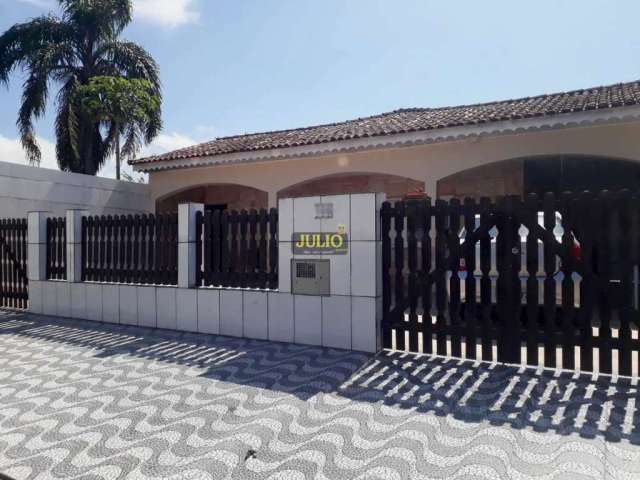 Casa com 4 quartos à venda no Jardim Sabaúna, Itanhaém  por R$ 550.000