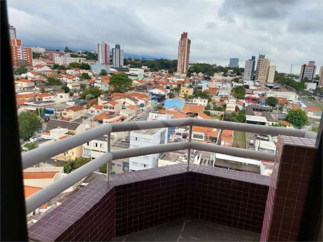 Flat para venda em Jundiaí no bairro Anhangabaú Condomínio Saint Charles - 42m²