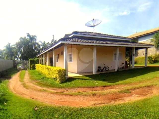 Casa à venda no bairro Caxambú em Jundiaí.