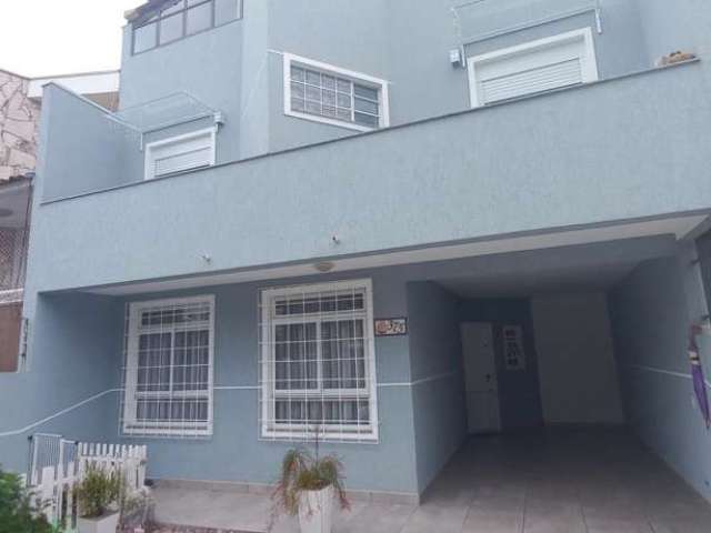 Casa com 3 quartos à venda na Rua Professora Terezita Faria dos Santos Lima, 375, Pilarzinho, Curitiba por R$ 569.000