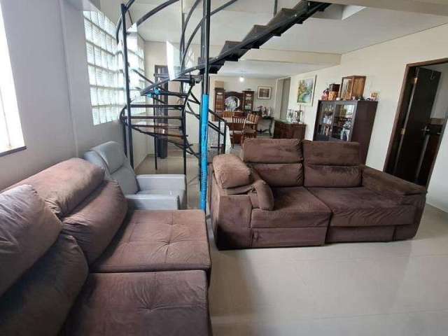 Apartamento com 5 quartos à venda na Rua Pará, Centro, Londrina por R$ 840.000