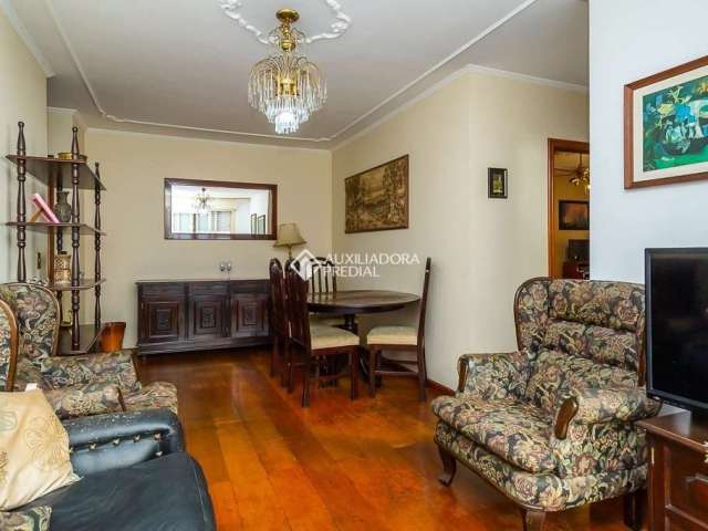 Apartamento com 2 quartos à venda na Avenida Coronel Lucas de Oliveira, 2425, Petrópolis, Porto Alegre, 84 m2 por R$ 398.900