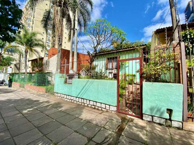 Casa com 4 quartos à venda na Avenida Coronel Lucas de Oliveira, 2591, Petrópolis, Porto Alegre, 149 m2 por R$ 1.500.000