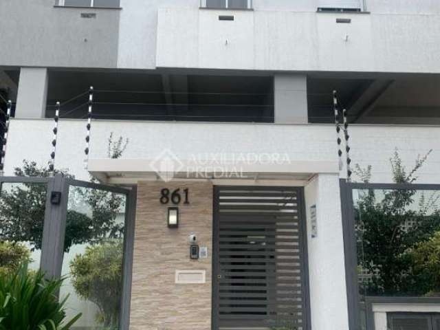 Apartamento com 3 quartos à venda na Rua Luzitana, 861, Higienópolis, Porto Alegre, 65 m2 por R$ 695.000