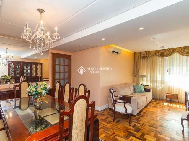 Apartamento com 3 quartos à venda na Rua Gaston Englert, 650, Vila Ipiranga, Porto Alegre, 98 m2 por R$ 490.000