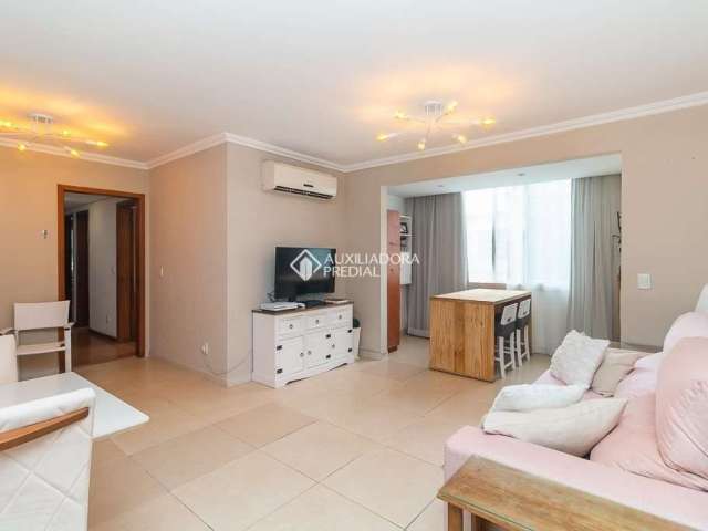 Apartamento com 3 quartos à venda na Avenida Lavras, 639, Petrópolis, Porto Alegre, 127 m2 por R$ 799.000