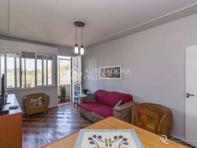 Apartamento com 3 quartos à venda na Rua Ramiro Barcelos, 2531, Rio Branco, Porto Alegre, 106 m2 por R$ 450.000