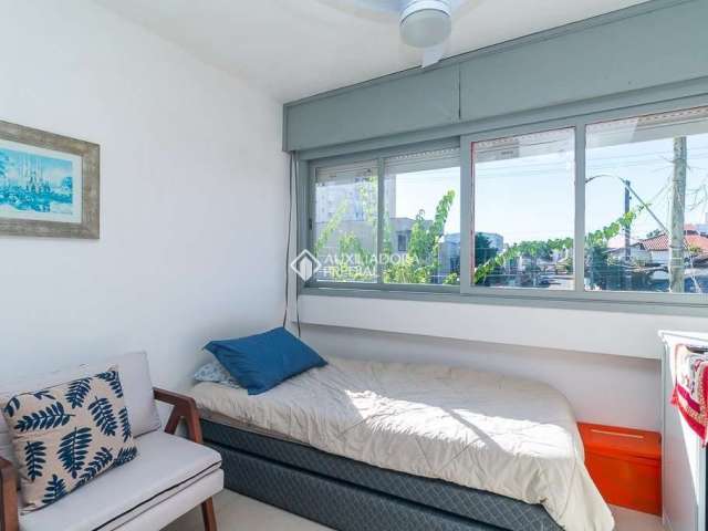 Apartamento com 1 quarto à venda na Rua Coronel Jaime da Costa Pereira, 410, Partenon, Porto Alegre, 25 m2 por R$ 140.000