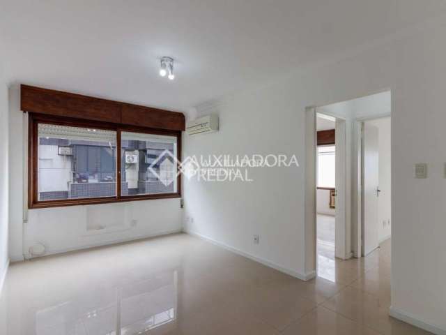 Apartamento com 2 quartos à venda na Rua Pedro Ivo, 206, Mont Serrat, Porto Alegre, 63 m2 por R$ 435.000