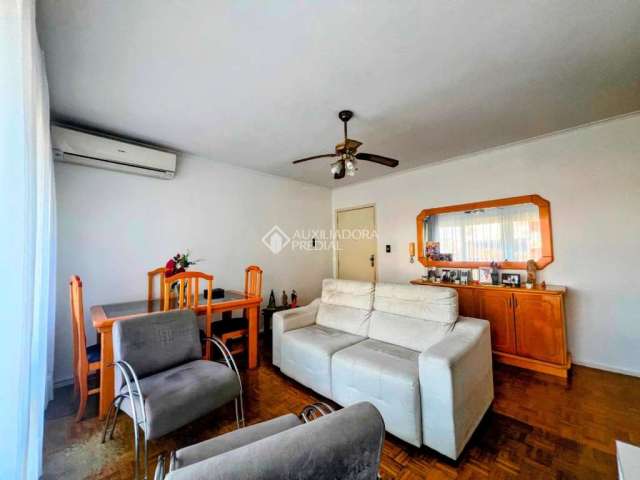 Apartamento com 2 quartos à venda na Rua Olinda, 323, São Geraldo, Porto Alegre, 76 m2 por R$ 318.000